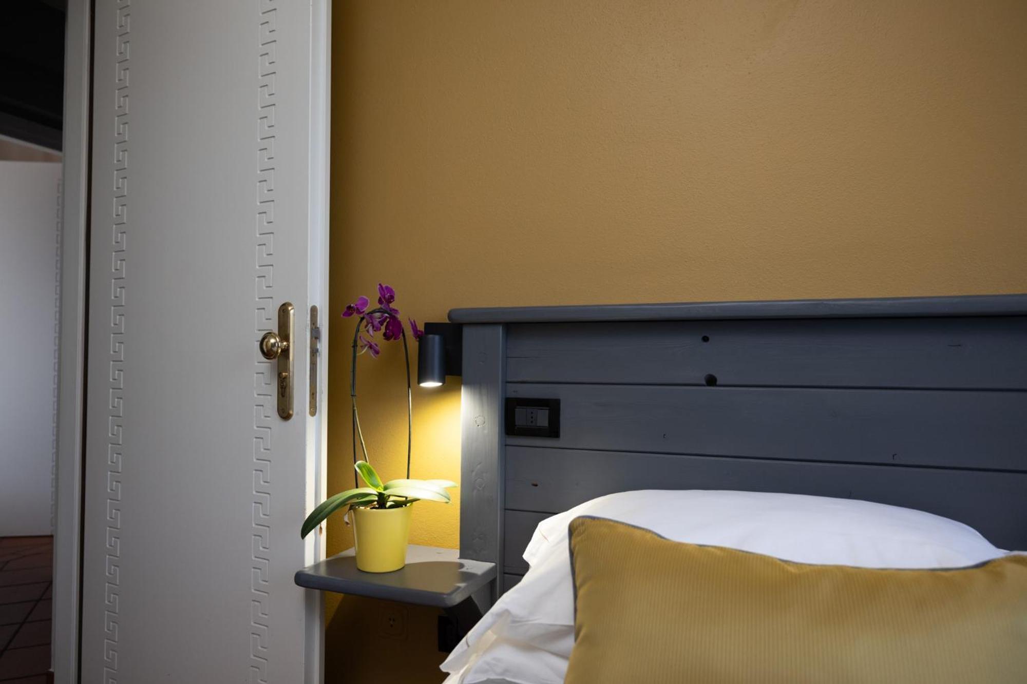 Hotel Florence Manerba del Garda Habitación foto